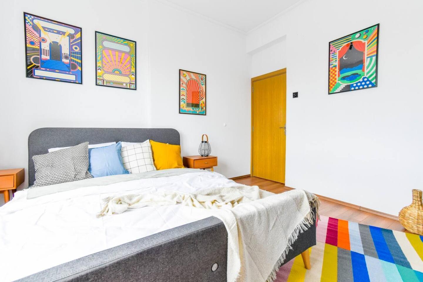 Super Fresh! 3Bdr Apartment In Sofia Center'S Artistic Area エクステリア 写真