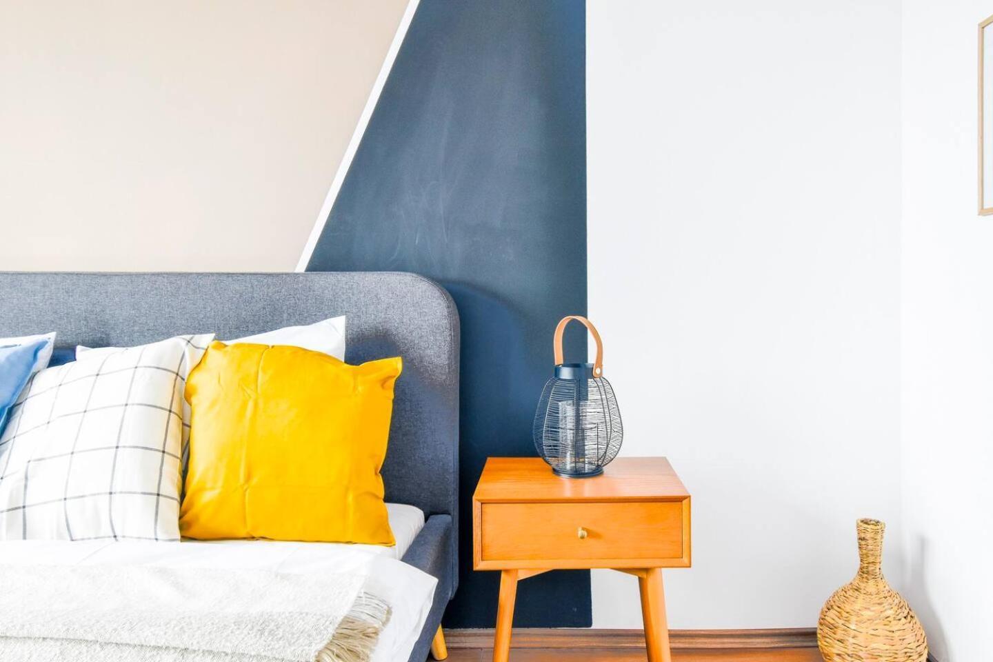 Super Fresh! 3Bdr Apartment In Sofia Center'S Artistic Area エクステリア 写真