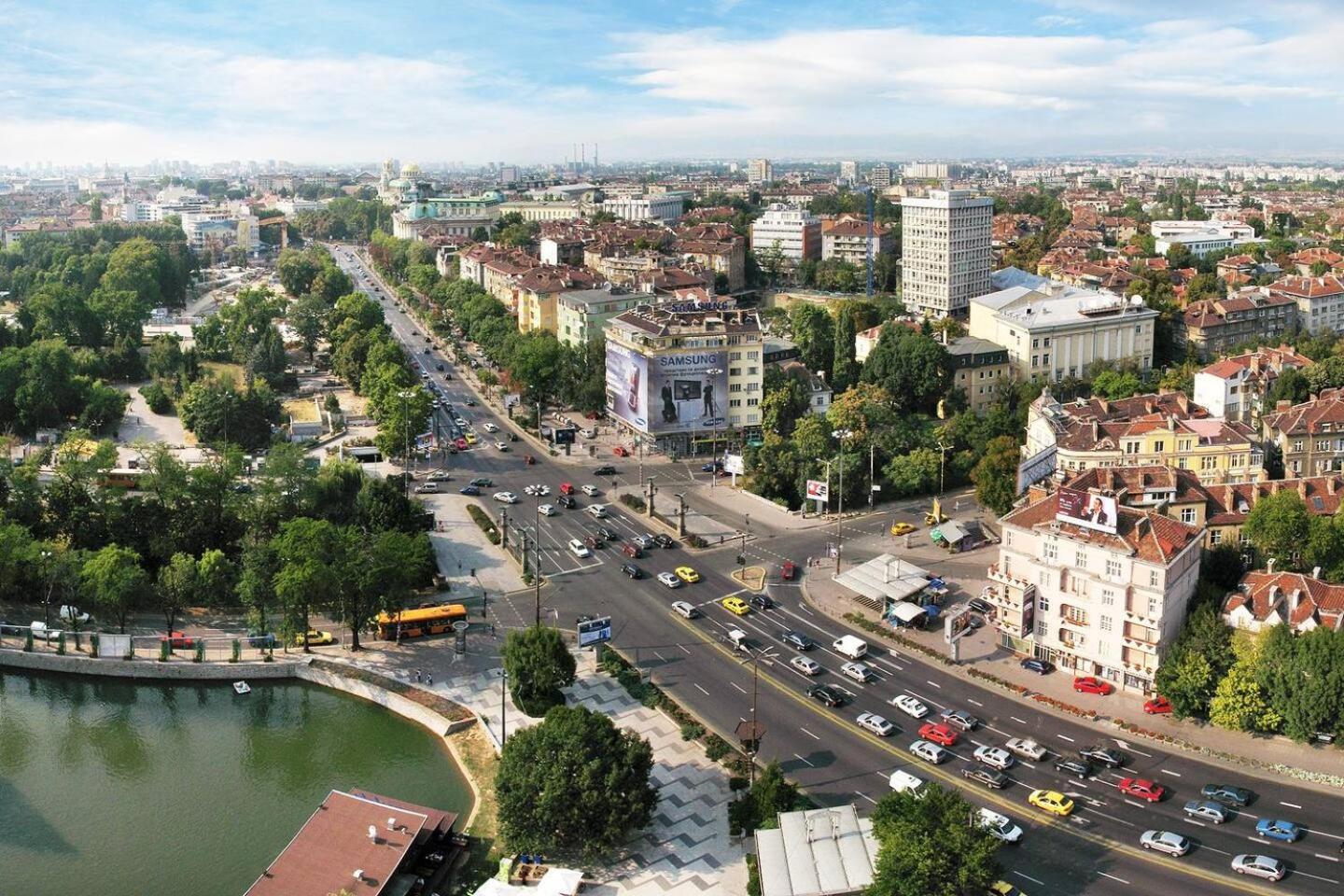 Super Fresh! 3Bdr Apartment In Sofia Center'S Artistic Area エクステリア 写真