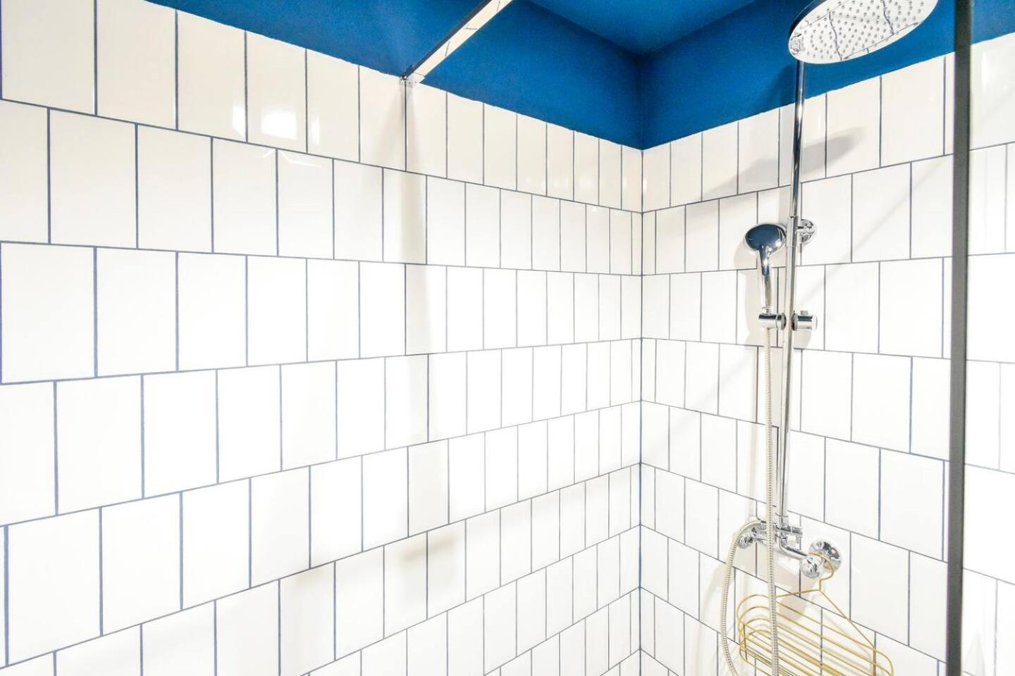 Super Fresh! 3Bdr Apartment In Sofia Center'S Artistic Area エクステリア 写真